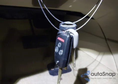 2010 Acura Tsx 2.4 from USA, damaged, VIN JH4CU2F65AC042607